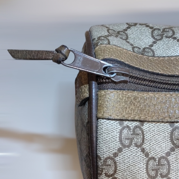 SOLD SOLD SOLD Authentic Vintage Gucci Boston Doctor Bag - Picture 7 of 17